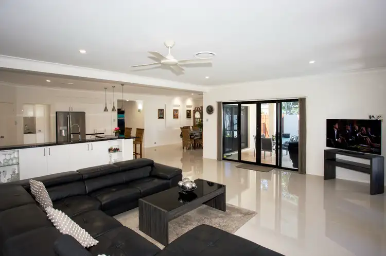 Fifth view of Homely house listing, 2805 Gracemere Circuit North, Hope Island QLD 4212