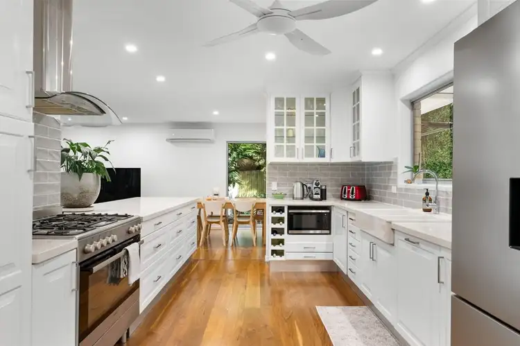 81 Kersley Road, Kenmore QLD 4069