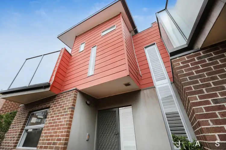 2/4 Mitchell Street, Brunswick VIC 3056