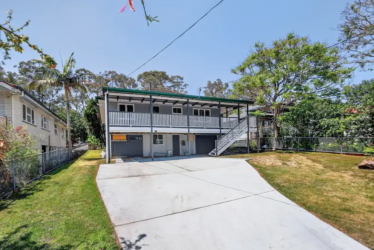 19 Bramcote Street, Chermside West QLD 4032