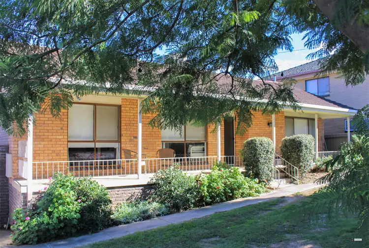 397 Schubach Street, East Albury NSW 2640