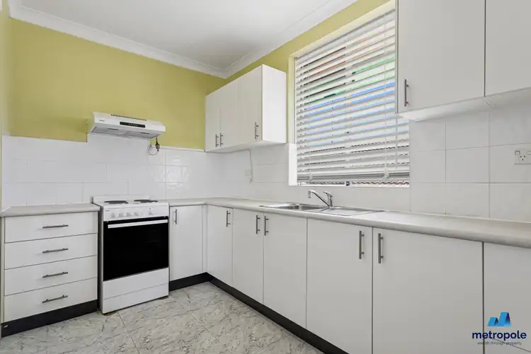 Fourth view of Homely apartment listing, 6/3 Lowe Street, Clovelly NSW 2031