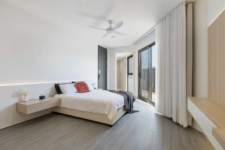 Second view of Homely studio listing, 203/319 Newnham Road, Upper Mount Gravatt QLD 4122