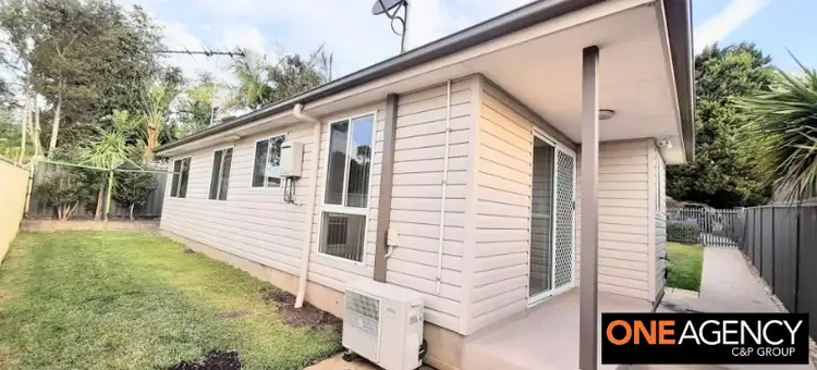 33a Lorenzo Crescent, Rosemeadow NSW 2560
