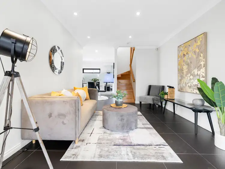 Main view of Homely townhouse listing, 4/5 Hume Court, Ashwood VIC 3147