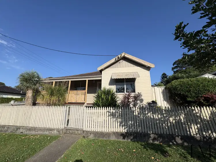 33 Macquarie Street, Wallsend NSW 2287