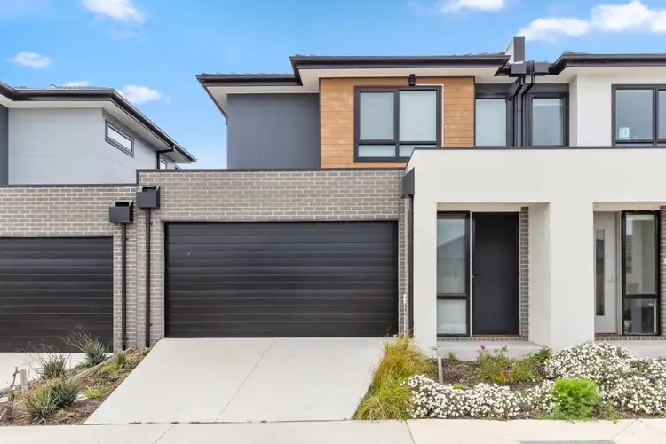 9 Pindari Crescent, Langwarrin VIC 3910