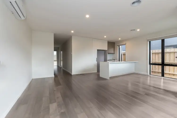 Second view of Homely house listing, 9 Pindari Crescent, Langwarrin VIC 3910