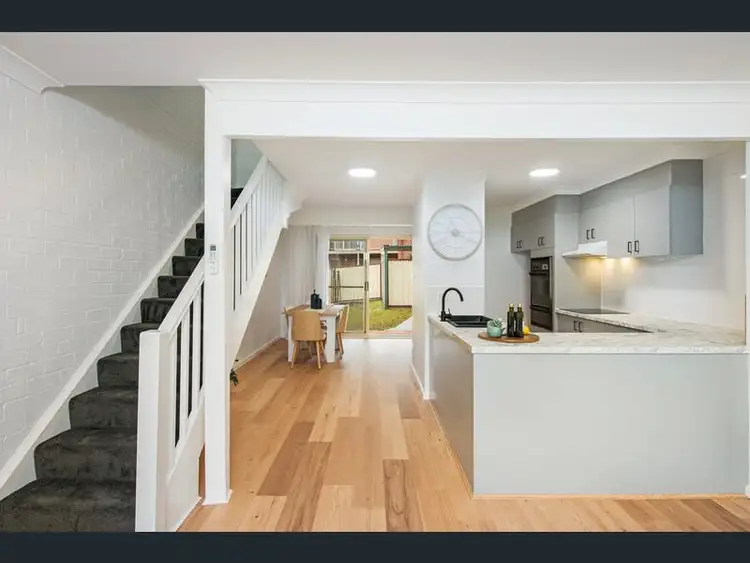 Third view of Homely house listing, 9/10-12 Albert Street, Ourimbah NSW 2258