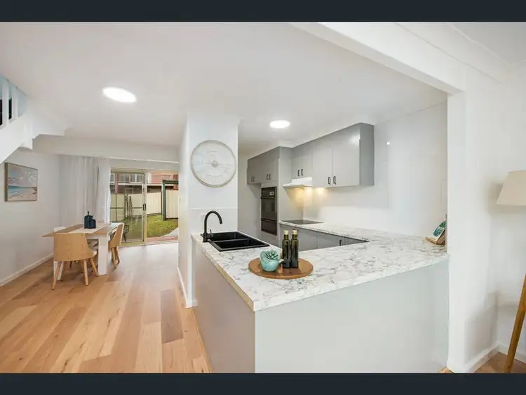 Fifth view of Homely house listing, 9/10-12 Albert Street, Ourimbah NSW 2258