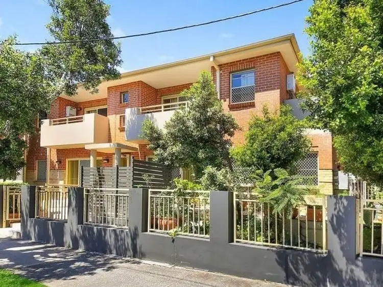 3/12 Gladstone Street, Burwood NSW 2134