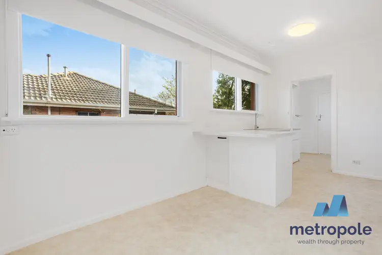 Fourth view of Homely villa listing, 4/4 Waratah Avenue, Glen Huntly VIC 3163