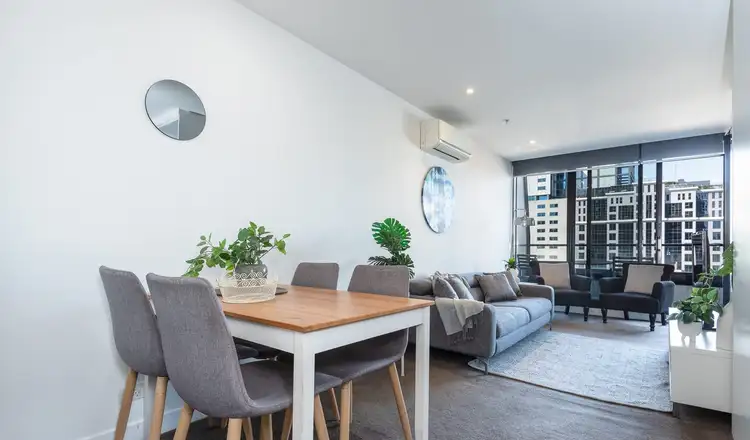 1208/7 Katherine Pl, Melbourne VIC 3000
