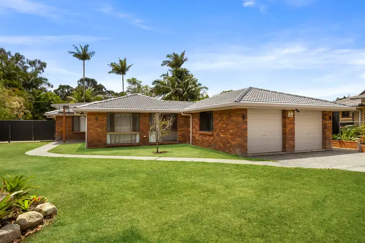 20 Chestnut Crescent, Victoria Point QLD 4165