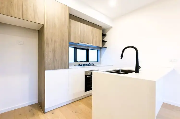 Main view of Homely townhouse listing, 5/8 Rosamond Road, Footscray VIC 3011