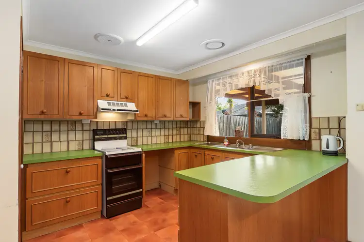 Second view of Homely house listing, 3 Lefevre Court, Frankston VIC 3199