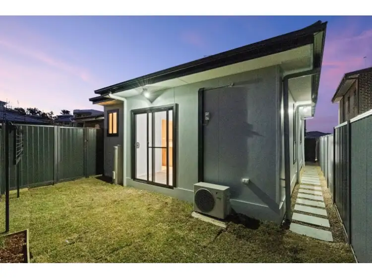 1a Violenta Way, Rosemeadow NSW 2560