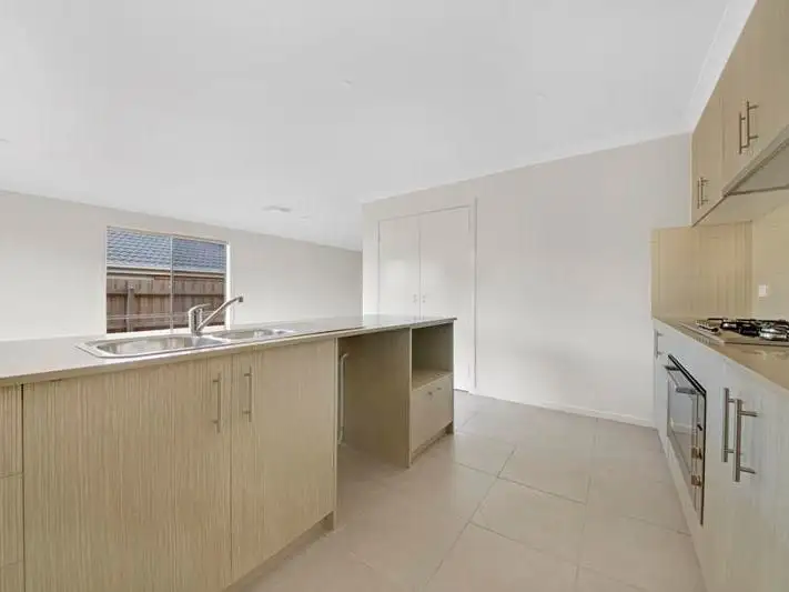 Second view of Homely house listing, 15 Fashoda Drive, Mernda VIC 3754