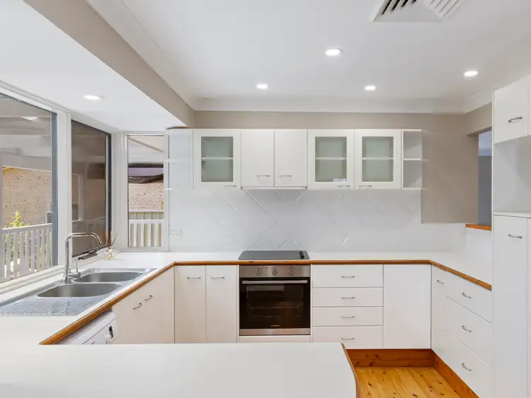 Fourth view of Homely house listing, 18 Donegal Road, Berkeley Vale NSW 2261