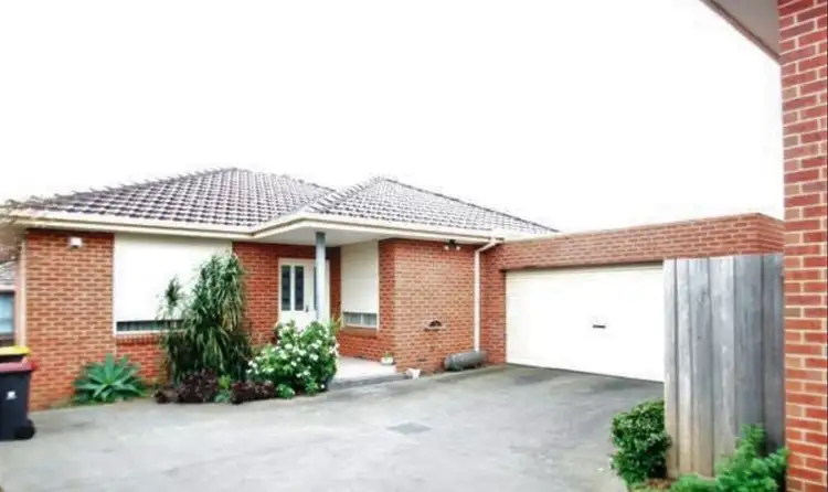Main view of Homely unit listing, 2/93 Patrick Street, Oakleigh East VIC 3166
