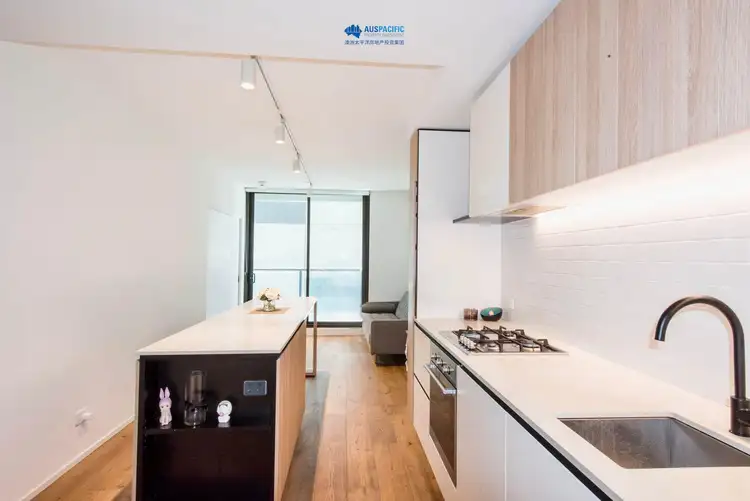 305/121 Rosslyn Street