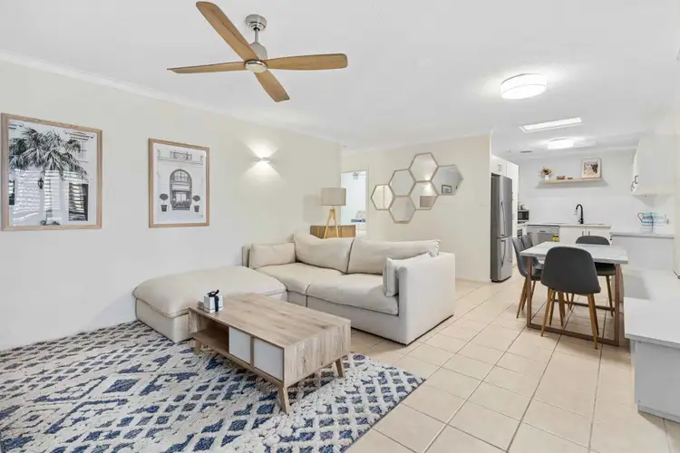 17/55 Duet Drive, Mermaid Waters QLD 4218