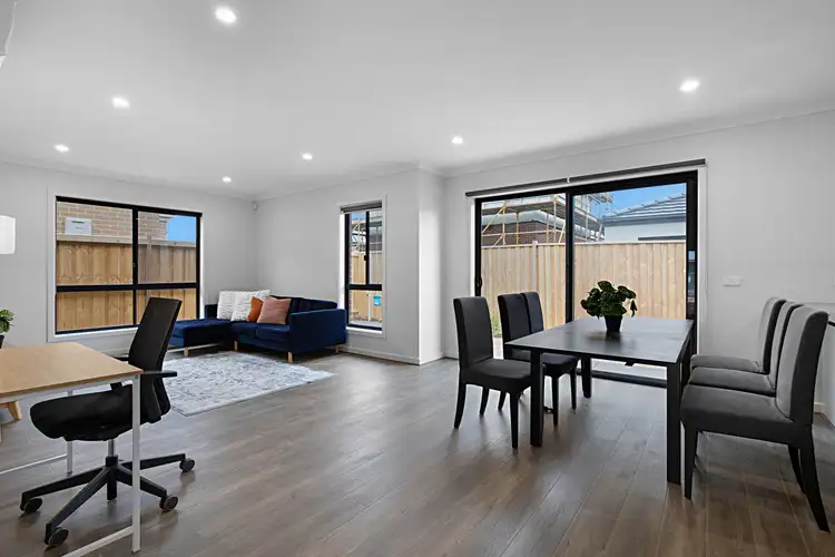 12 Edgemead Rise, Werribee VIC 3030