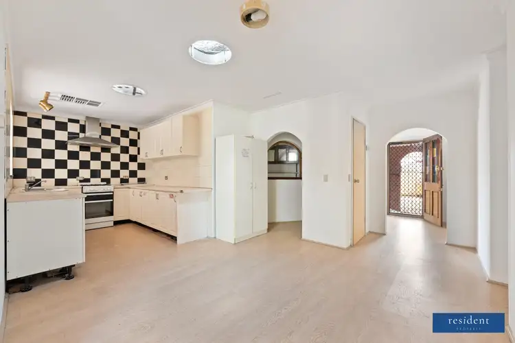 Fourth view of Homely house listing, 4 Mignon Court, Armadale WA 6112