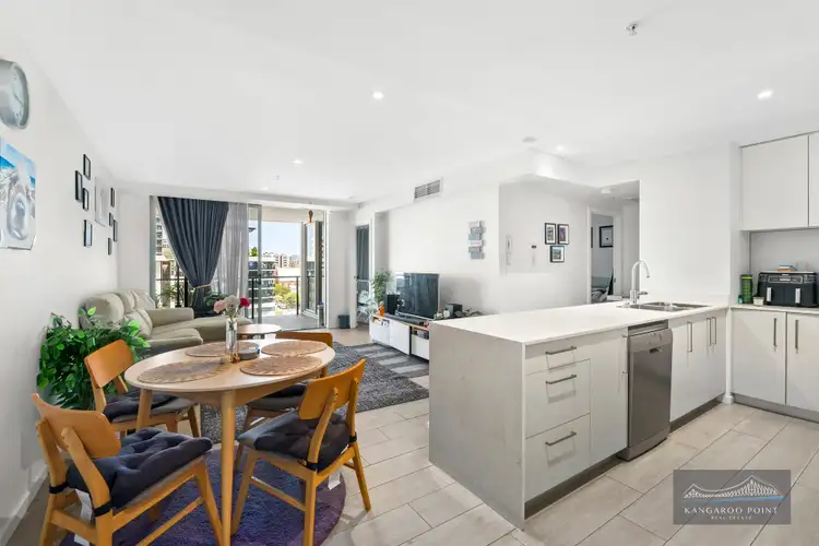95 Linton Street, Kangaroo Point QLD 4169