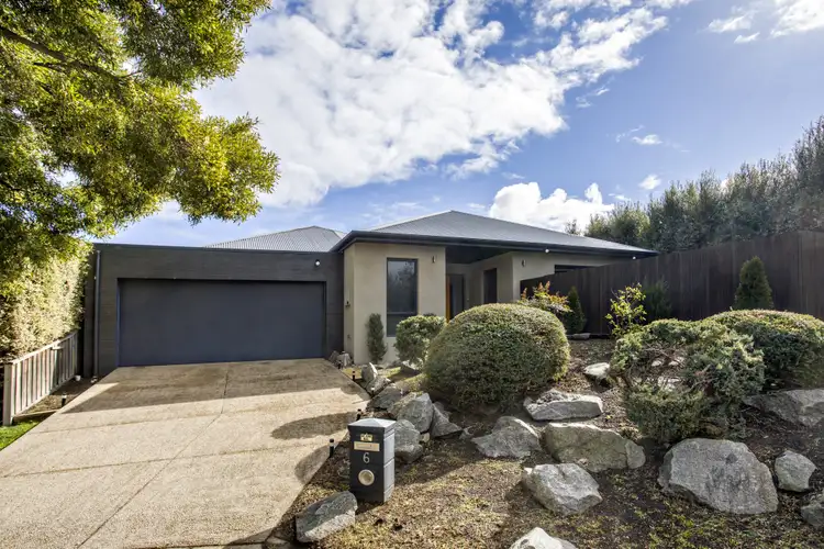 6 Merlot Court, Frankston South VIC 3199