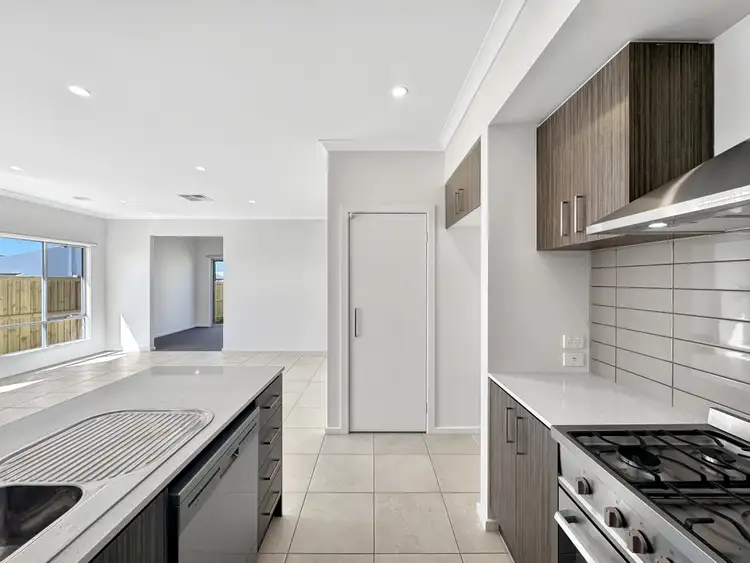 Fourth view of Homely house listing, 31 Callawadda Drive, Eynesbury VIC 3338