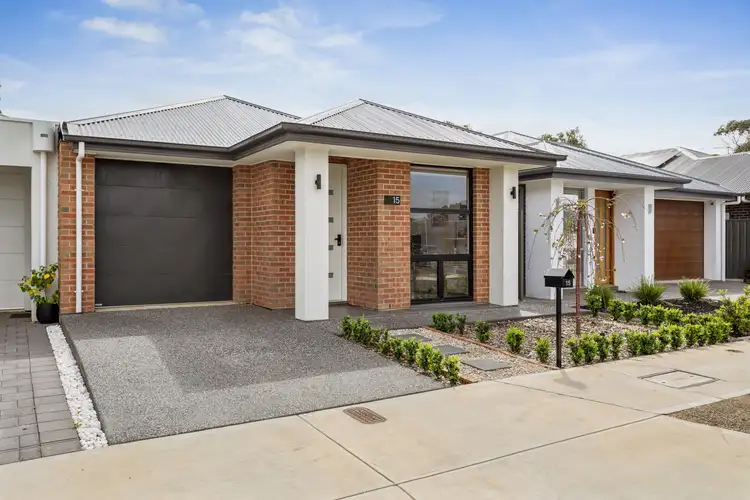 15 Harriet Circuit, Regency Park SA 5010