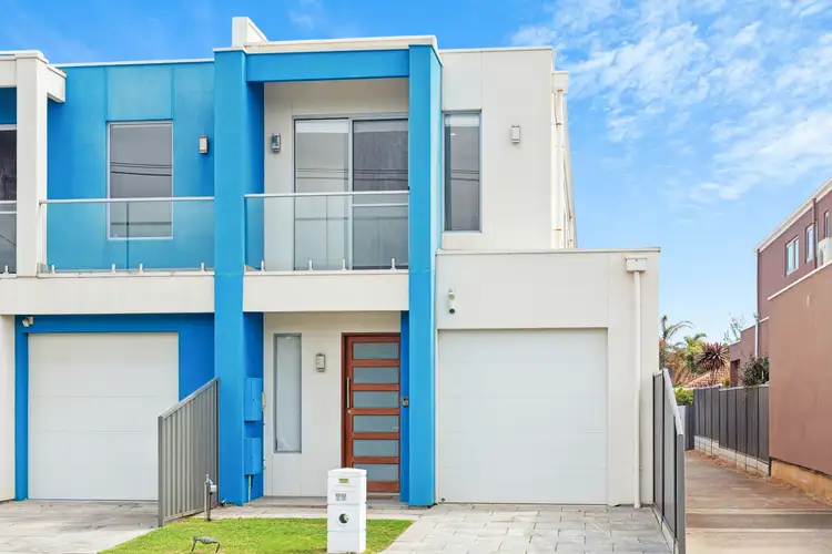 77 Kalgoorlie Avenue, Port Noarlunga South SA 5167
