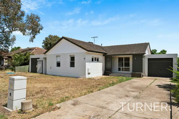 17 Crisp Road, Elizabeth Downs SA 5113