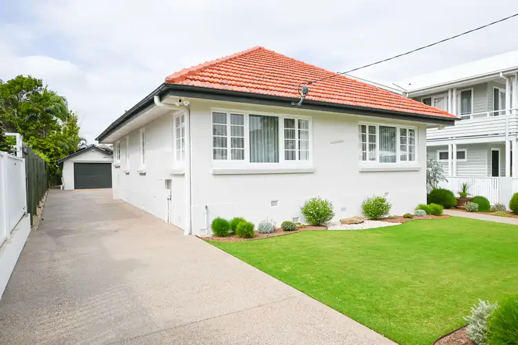 28 Power Street, Wavell Heights QLD 4012