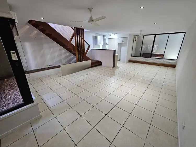 Fourth view of Homely house listing, 8/23-25 Echlin Street, West End QLD 4810