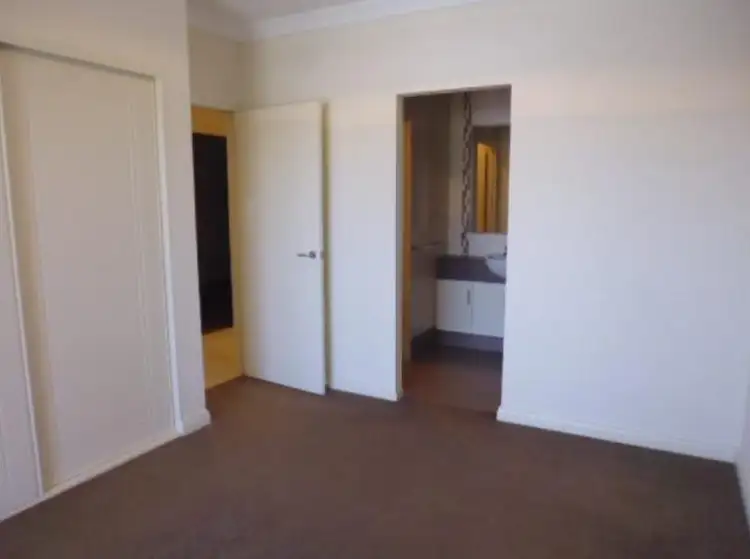 Fifth view of Homely apartment listing, 4/34 The Crescent, Midland WA 6056