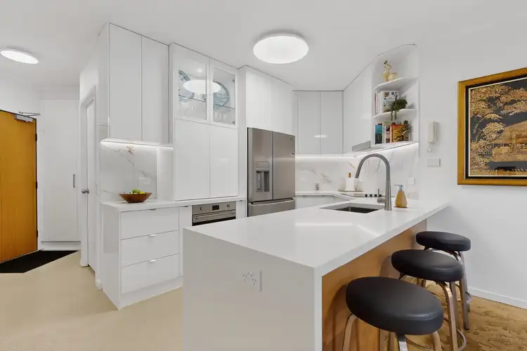 Third view of Homely unit listing, 4/10-16 Tarcoola Cres, Chevron Island QLD 4217