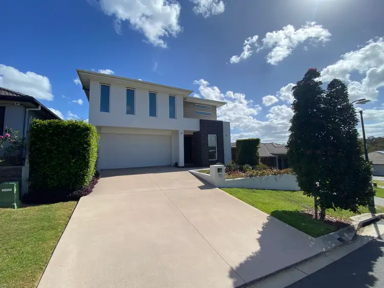 35 Beazley Circuit, Bridgeman Downs QLD 4035