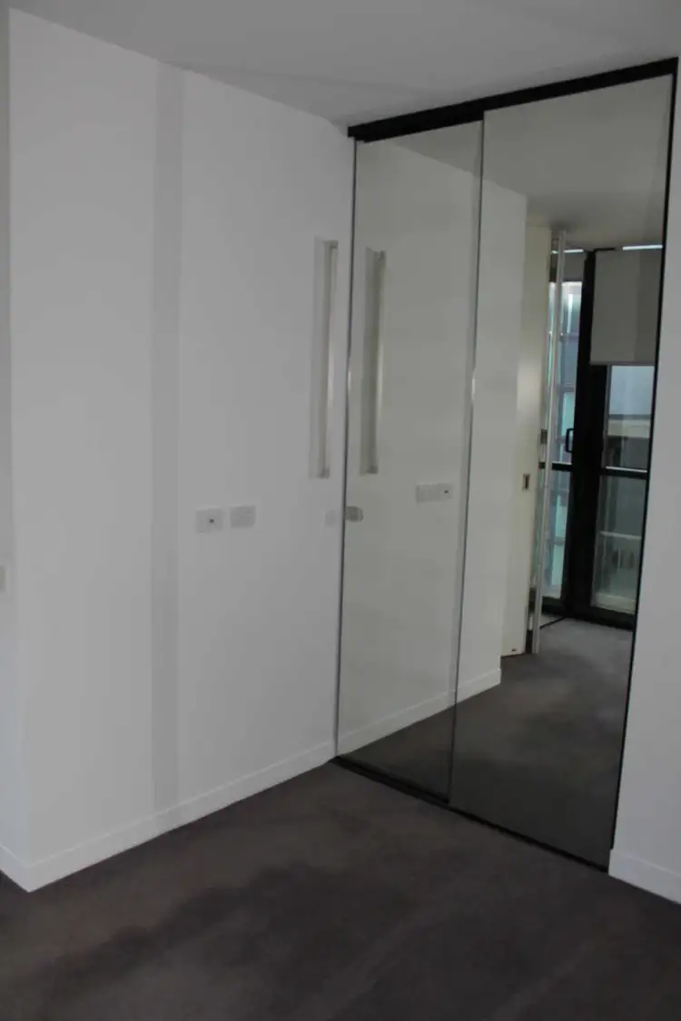 Fifth view of Homely apartment listing, 1707/19-31 A'Beckett Street, Melbourne VIC 3000