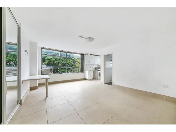 Fourth view of Homely unit listing, 6/10 Barncleuth Square, Elizabeth Bay NSW 2011