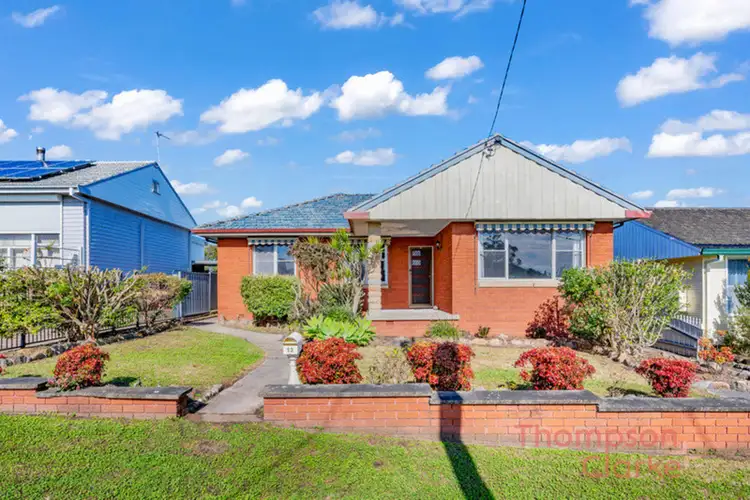 13 Compton Street, Rutherford NSW 2320