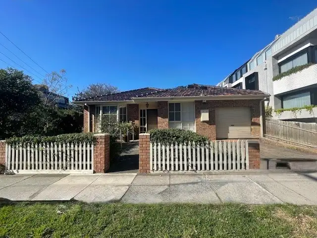 245A Balaclava Rd, Caulfield North VIC 3161