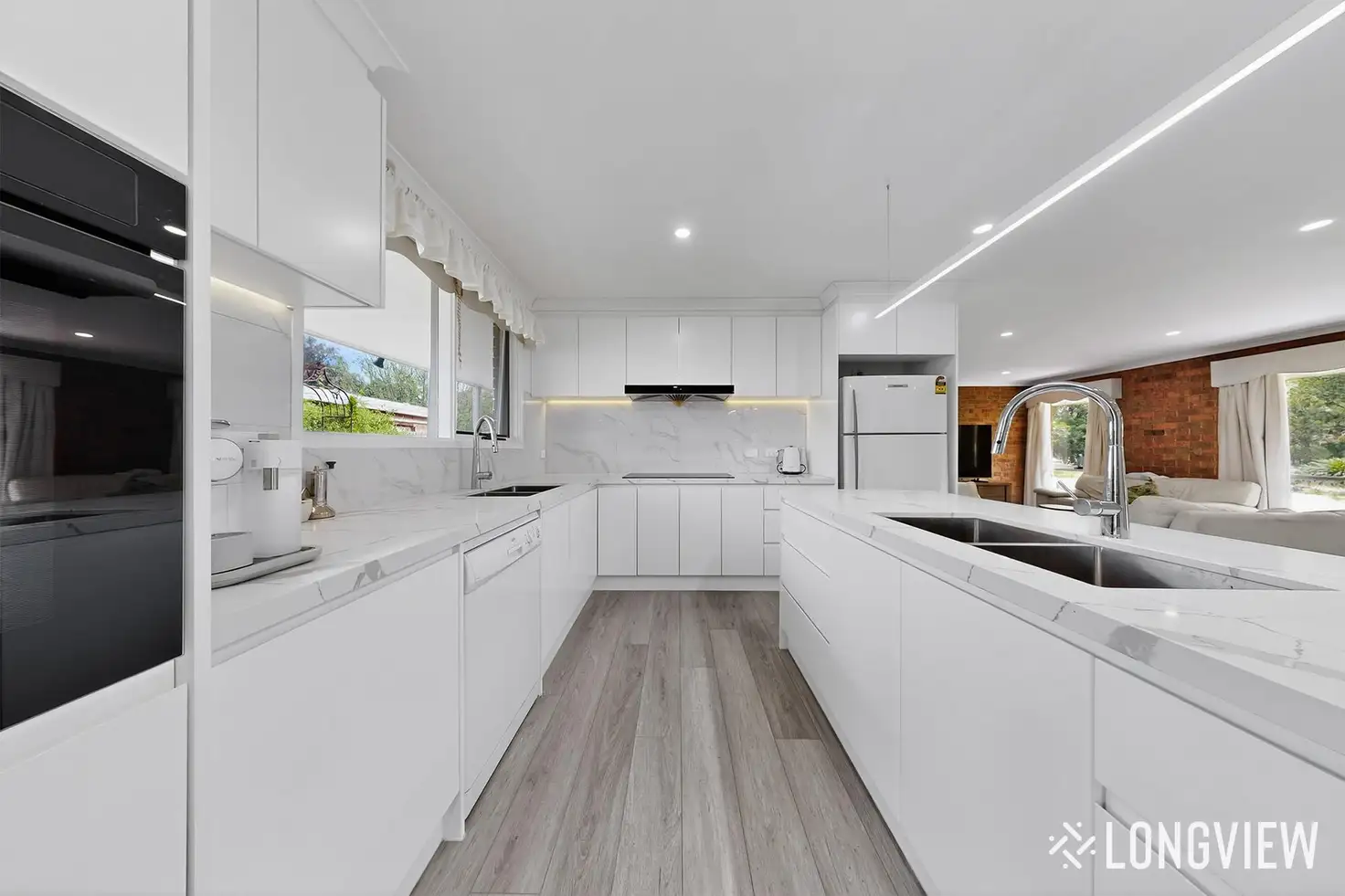 Main view of Homely house listing, 32 Earlston Circuit, Cranbourne VIC 3977