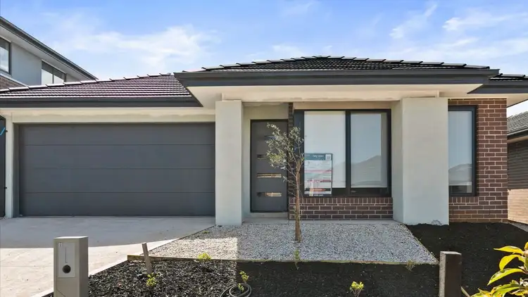 11 Byrock St, Truganina VIC 3029