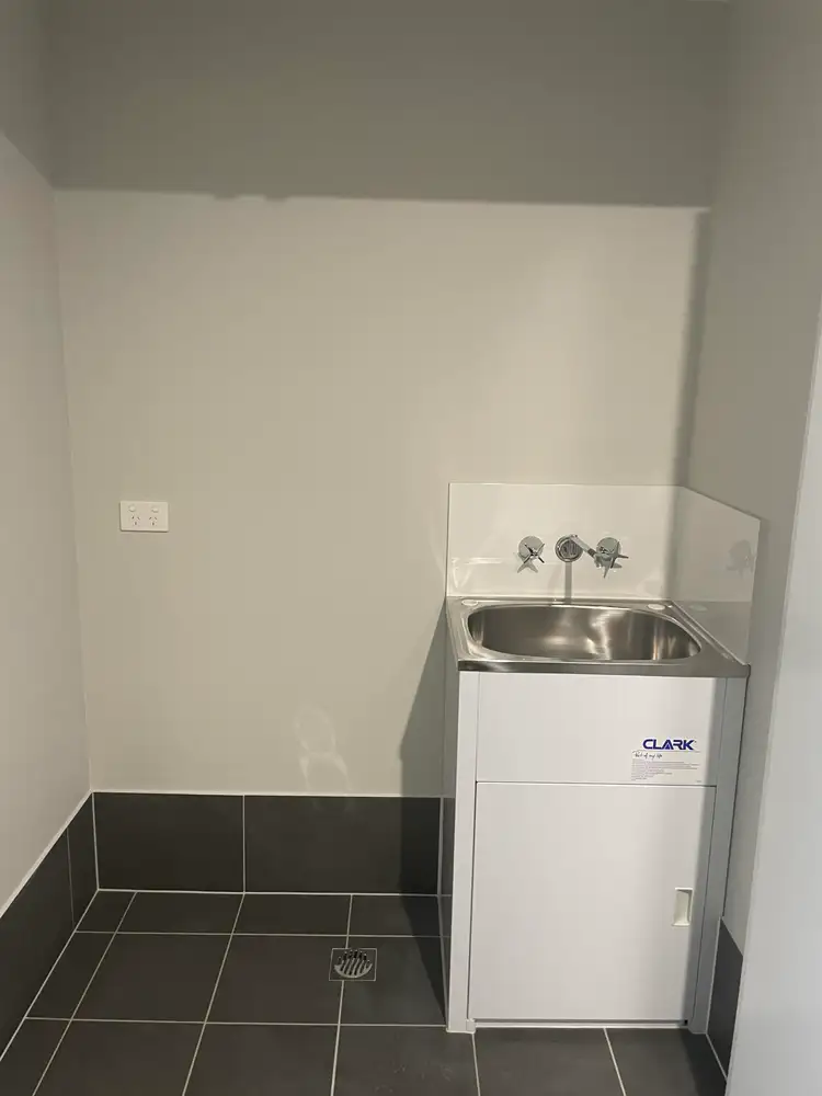 Fifth view of Homely apartment listing, 1/15 Garland Road, Cessnock NSW 2325