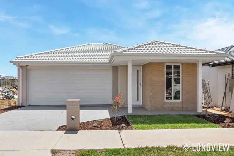 14 Newcastle Road, Rockbank VIC 3335