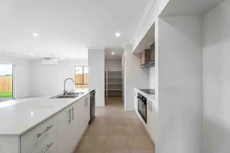 Fourth view of Homely house listing, 20 Katherine Way, Nikenbah QLD 4655