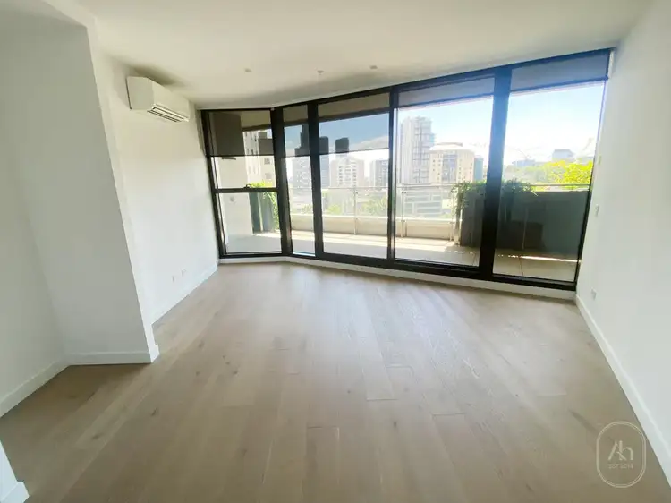 911B/639 Little Lonsdale Street, Melbourne VIC 3000