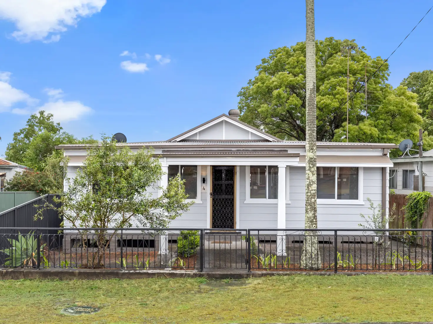 Main view of Homely house listing, 4 Campbell Avenue, The Entrance NSW 2261
